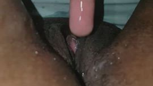 Wet n sticky