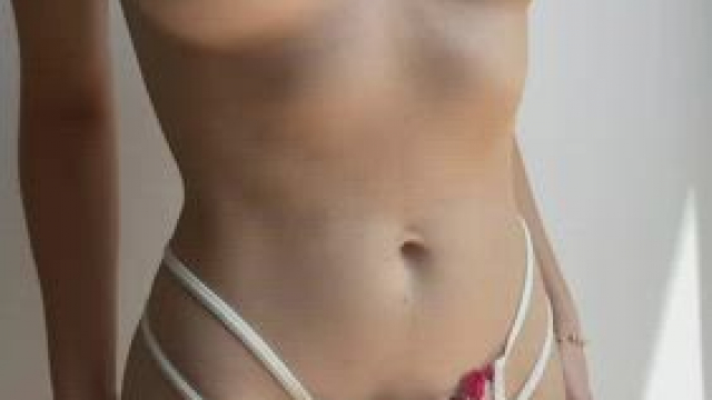 Would you wanna try out an Aussie girl?