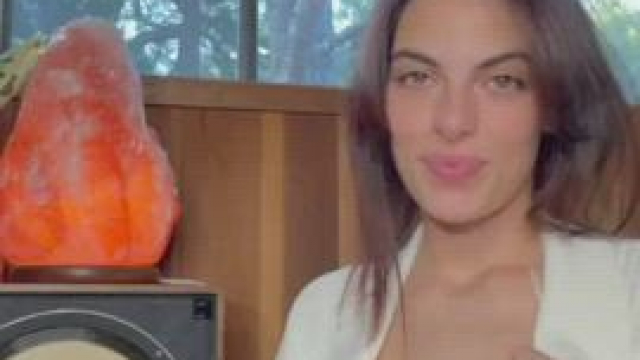 Finned boobs