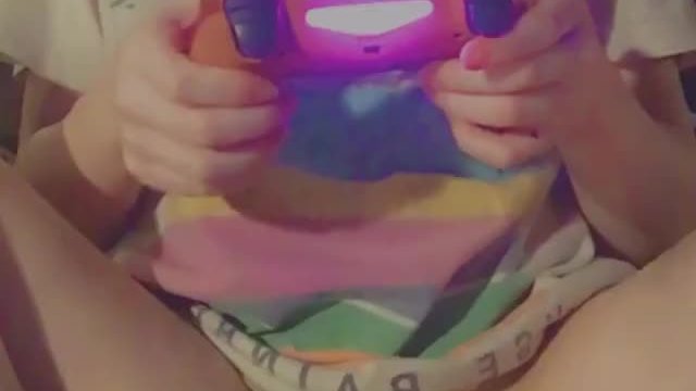 New to console gaming, you’re supposed to have your pussy out, right? 