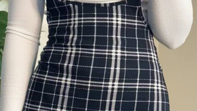 Outfits that say both cutie AND fuk my brains out against the wall.. 