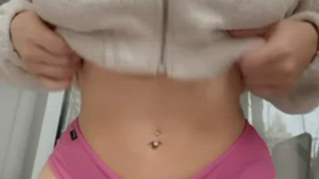Titty drop & bouncing my 32DDD’s for you! :)