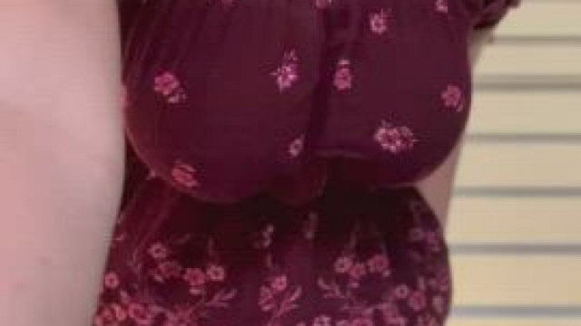 i love dangling my big jiggly boobs for you to see