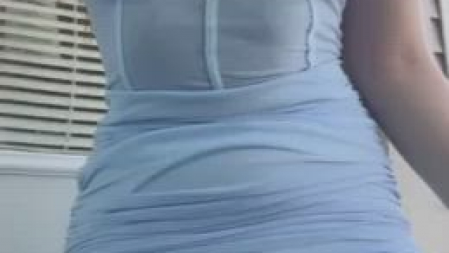What a beautiful day to go outside and show you my body