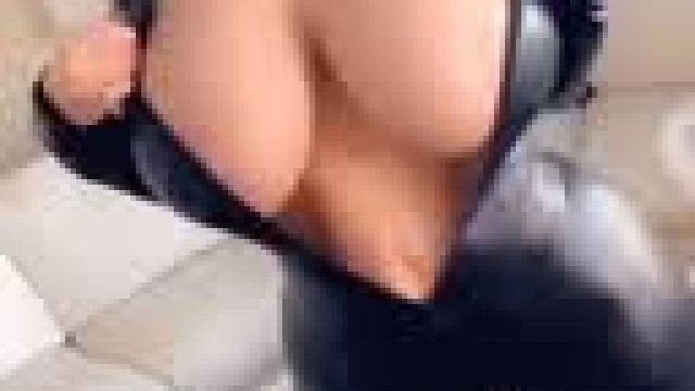 Love This Hawtty So Big Melons