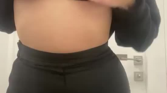 Rate my saggy boobs and I'll rate your dick