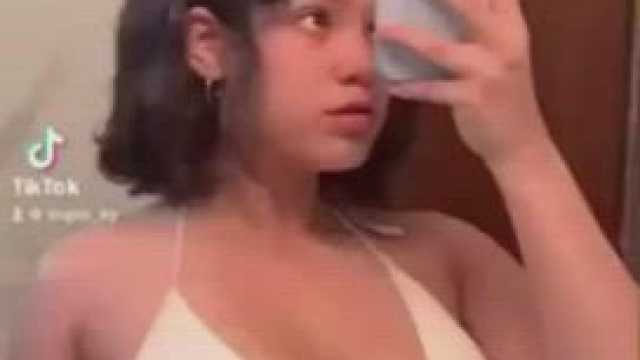Amateur with large areolas