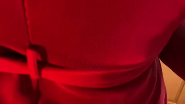 WHAT DO YOU THINK (take her free collection with vids in the comments )