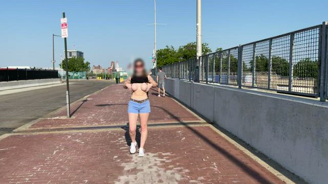 Never know who you may run into on a casual stroll about the park [GIF]