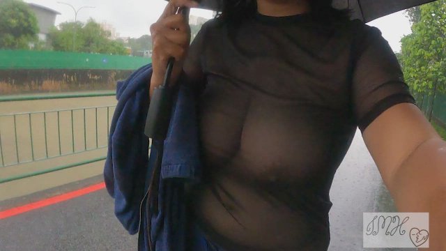 It's raining boobs