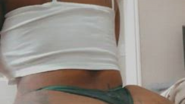 That Ass Is Colossal
