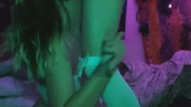 Ride my tongue