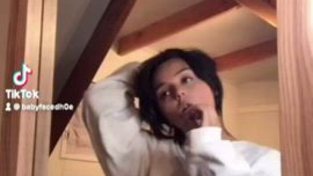Babyfacedhoe