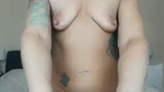 Happy Milf Monday from your favourite horny British Milf. 44y/o Mum of 3.