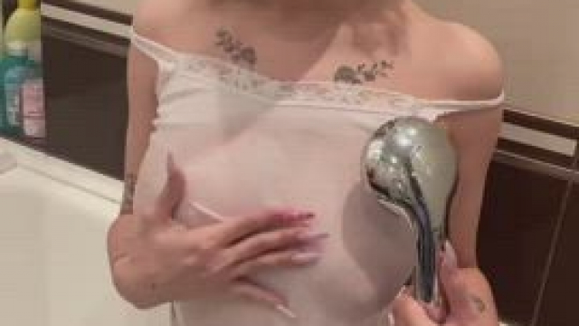 My tits are so pretty & perky