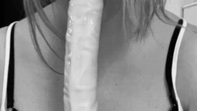 disappearing dildo