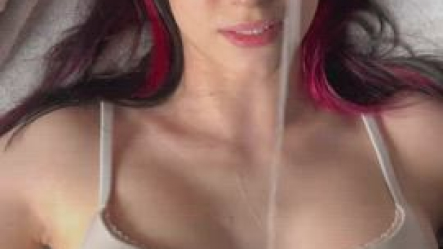 Babe with silky red hair gets sprayed with multiple cum ropes