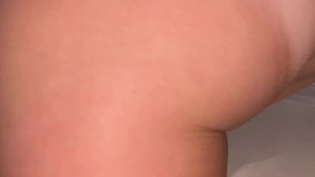 Hip cleavage and wet pussy