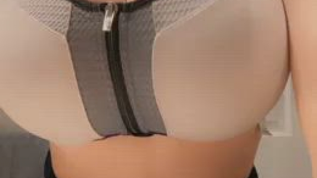 Post gym Titty drop