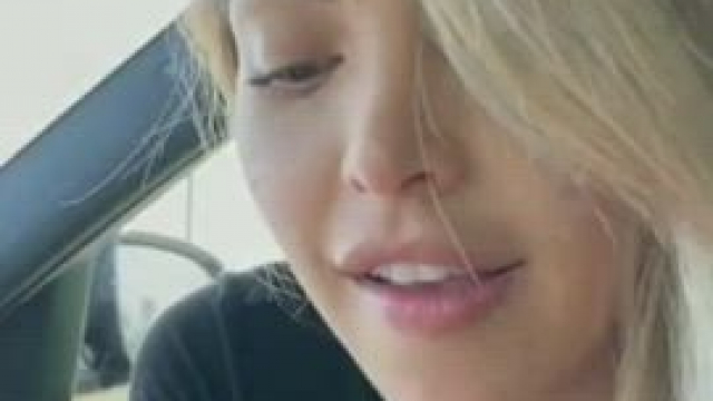 Quick hardcore doggystyle fuck in the car. Cum Licking