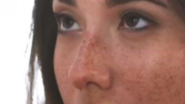 [/r/nsfw] Freckled babe