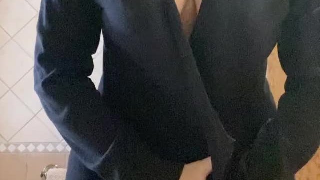 I just wanna see how many people will get a boner looking at my 18een body 