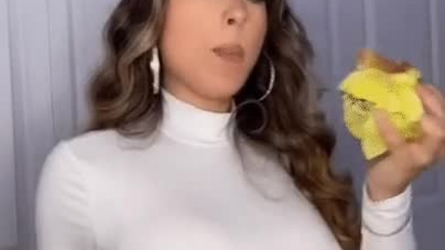 Busty latina in a tight white top ????