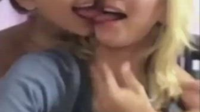 Hot selfie kissing