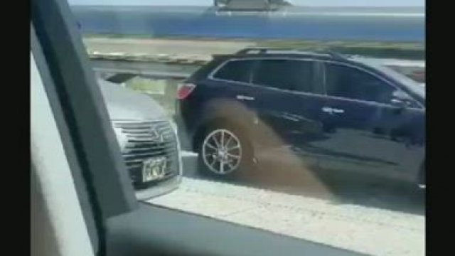 Freeway Flash [GIF]