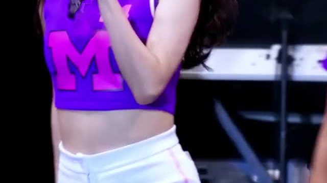 DAISY - MOMOLAND (HQ)
