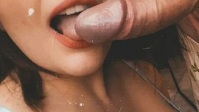 My OF is on sale for $4.50 and you‘ll get access to all my Sex Tapes! No PPV - 5